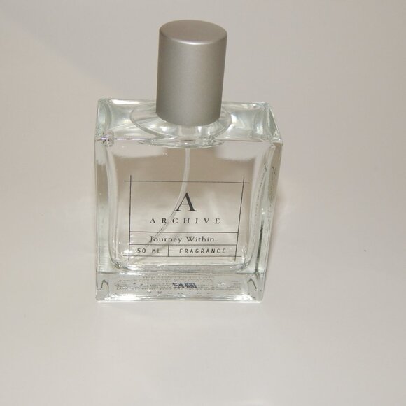 Archive - Margo Elena Journey Within Perfume Fragrance 1.69oz & Hand Lotion 4oz - Picture 2 of 4